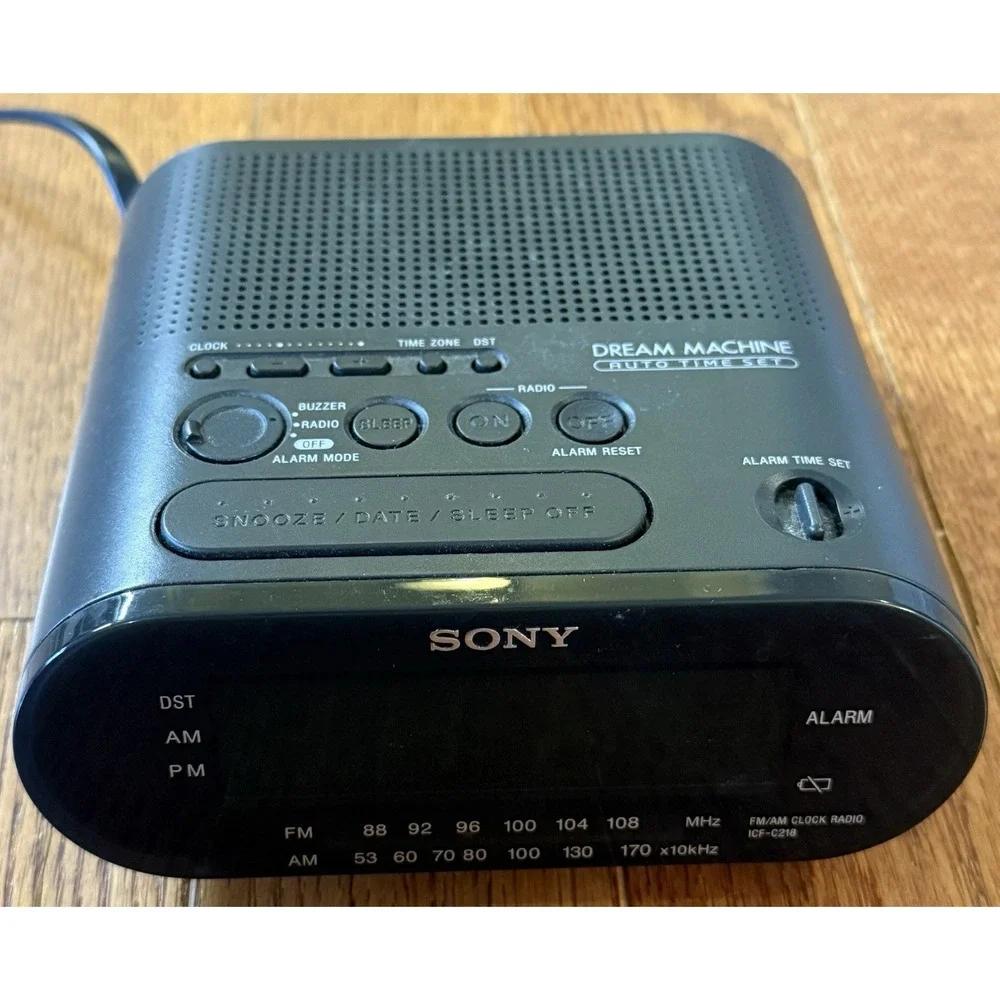 Sony Dream Machine FM/AM Digital Clock Radio Model ICF-C218 TESTED WORKS